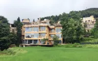 Titianshang Inn