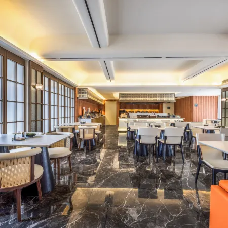 Atour Hotel Dongguan Dongcheng 33 Town