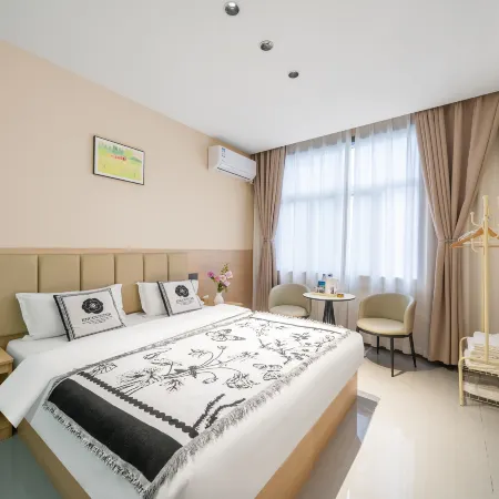 Four Seasons Longmen Homestay (Longmen Grottoes)