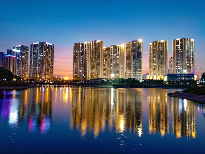 HMH - Vinhomes D'capitale - Tranquil Waters Apartment in Ha Noi