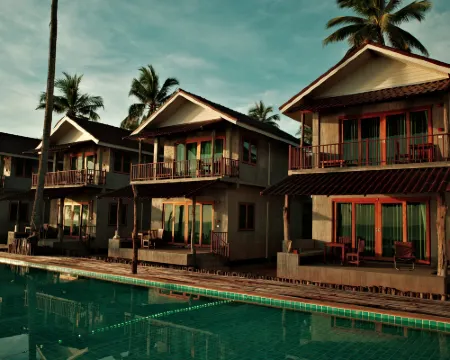 Laemsui Beach แหลมซุย บีช โรงแรมในอำเภอ ไชยา