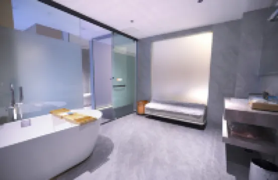 Shilin Yihai Health and Wellness Center