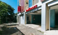 RedDoorz @ Isabelita Hotel Tuguegarao City - 2-Star