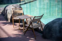 Twin Stay · Wubanshan Swimming Pool Resort Hotel - Pools