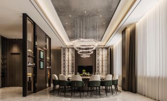Nenjiang Grand Hotel