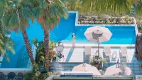 Silver Beach Yuese Hostel