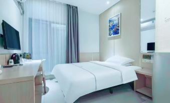 100 Inn Liangpin Hotel (Shanghai Pusan Road Subway Station)