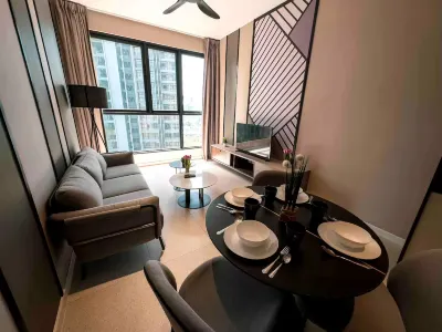Millerz Square Luxury Home by Guestonic Hotels near Universiti Pertahanan Nasional Malaysia