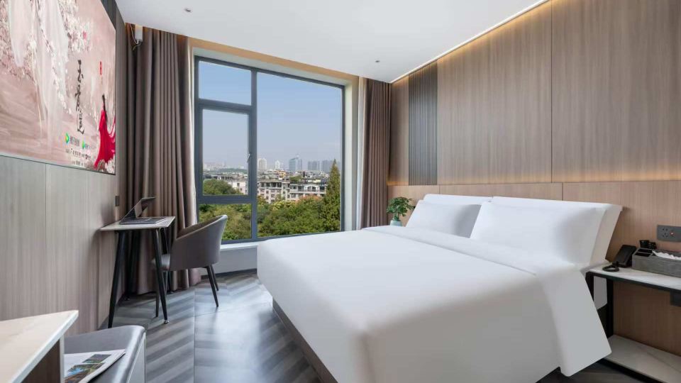 Long Ting Hotel