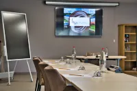 Hôtel du Golf de l'Ailette the Originals Relais