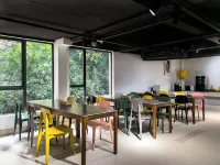 Y.F · Hotel (Yangshuo Yulong River Ecological Park and Guilin Romance Park) Hotel in zona Collina della Luna