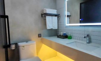 Yongning Homeinn Ripple · Yun Hotel