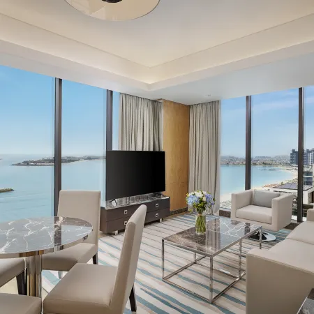 Hilton Dubai Palm Jumeirah