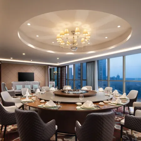 Crowne Plaza ZHENJIANG by IHG