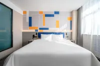 7Days Inn Hotel (Dezhou Yucheng Hanhuaijie) - parking