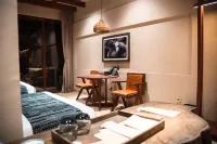 Entikko Safari Lodge - bar