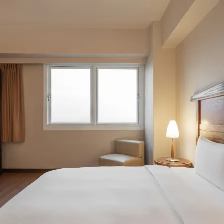 Kindness Hotel (Kaohsiung Wu Jia) Отели рядом с достопримечательностью «Станция метро Caoya»