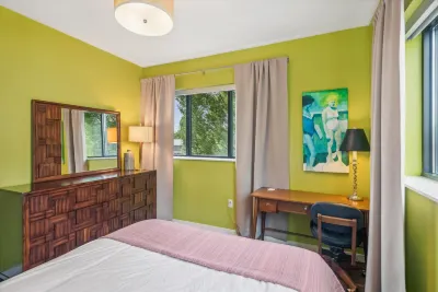 VioletSuitesPDX Boutique Hotel Các khách sạn ở 