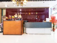 Lucky Hotel Binondo Hotels near Binondo