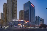 Lavande Hotel (Urumqi High-Speed Railway Station Weitai North Road) - Romantic