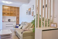 伴夏·Baxia Homestay觀海·日出民宿（威海站韓樂坊店） 酒店