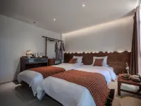 Qiyunbian Aesthetics Hot Spring Homestay (Dongyuan Huangcun Hot Spring Branch) - Hot Springs