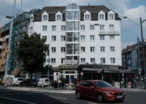 Hotel Residenz Duesseldorf Hotels near Town Hall