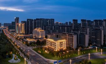 tianhai botang  hotel (balihu tiyu zhongxin  dian)