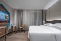 Echarm Hotel (Hunan Biomechanical University Donghu Subway Station)