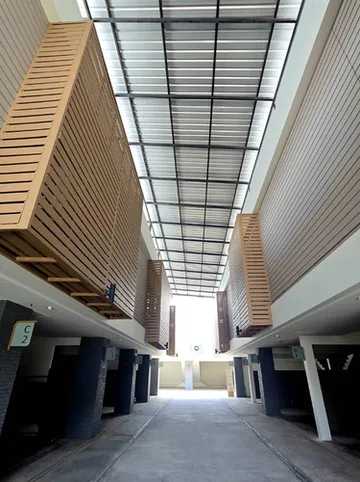 รูปภาพของอาศัย ศรีราชา