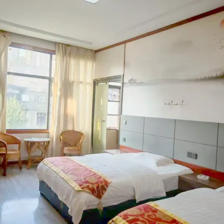 Jinfeng Business Hotel
