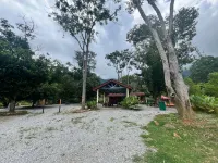 Capital O 91152 Jerot Dusun Campsite Hotels in Yan