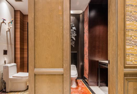 2. 둥팡바리뉘성 칭..