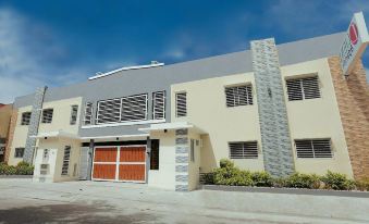 LJENJ Apartelle Near Clark Airport