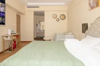 Yunxi Hotel (Xinxiang Jin Sui Avenue Baolong Plaza)