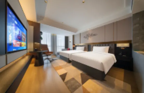 Hotel George Morandi (Urumqi Tianshan International Airport High-speed Railway Station)