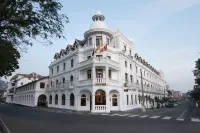 Queen's Hotel Kandy - 160 Years of Heritage & Luxury Hotels in 