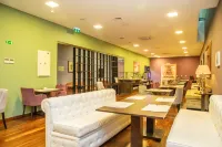 VIP Executive Saldanha - Desayuno