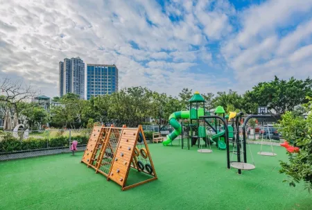 Victoria Smart Hotel (Xuwen County Chengdong Avenue) Отели рядом со станцией Xuwen Railway Station