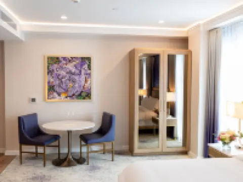 Iris Hotel Boston Hotels in Brookline