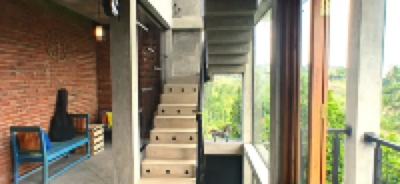 Edgefield Residence & Escapes