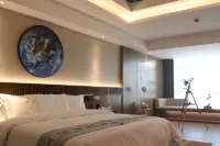 Pengrun Grand Hotel Hotels in Gar County