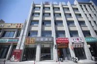 烏蘇市雲璽飯店 烏蘇博物館附近的飯店