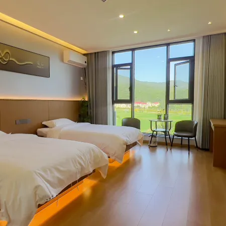 Yinhe Boutique Stay (Lushan Donglin Dafu Southeast Gate)