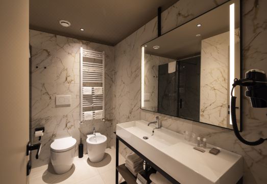 조이 124 호텔 밀라노