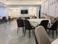 好來居.觀山美宿（四姑娘山店）