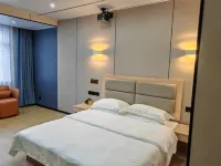 Feifan E-Sports Hotel - balcony
