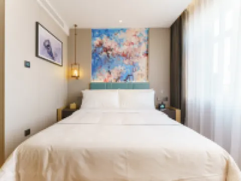 Magnotel Hotel (Jinzhou Linghai Jiuhuashan Park) Hotels in Linghai