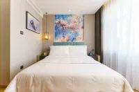 Magnotel Hotel (Jinzhou Linghai Jiuhuashan Park) فنادق في لينغ خاي