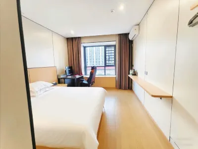 SUNIK Esports  Hotel Hotel in zona Santangrenmin Square